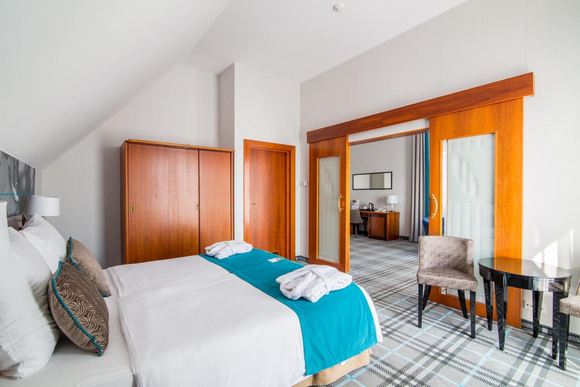 Hotel Hanza Gdansk Oda fotoğraf